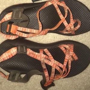 Orange chacos